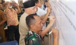 Satukan Komitmen Forkimda Bangkalan Tanda Tangani Integritas Stop Judi Online 1 1001715813