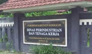 LSM GBB Laporkan Disnaker Bangkalan ke Polisi 1 1000101141